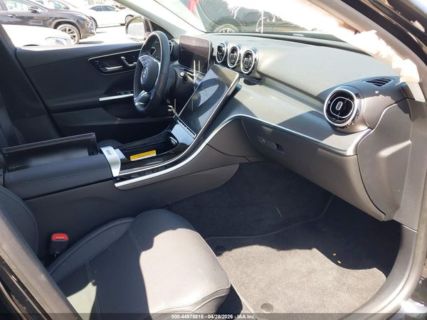 2025 MERCEDES-BENZ C 300 C300