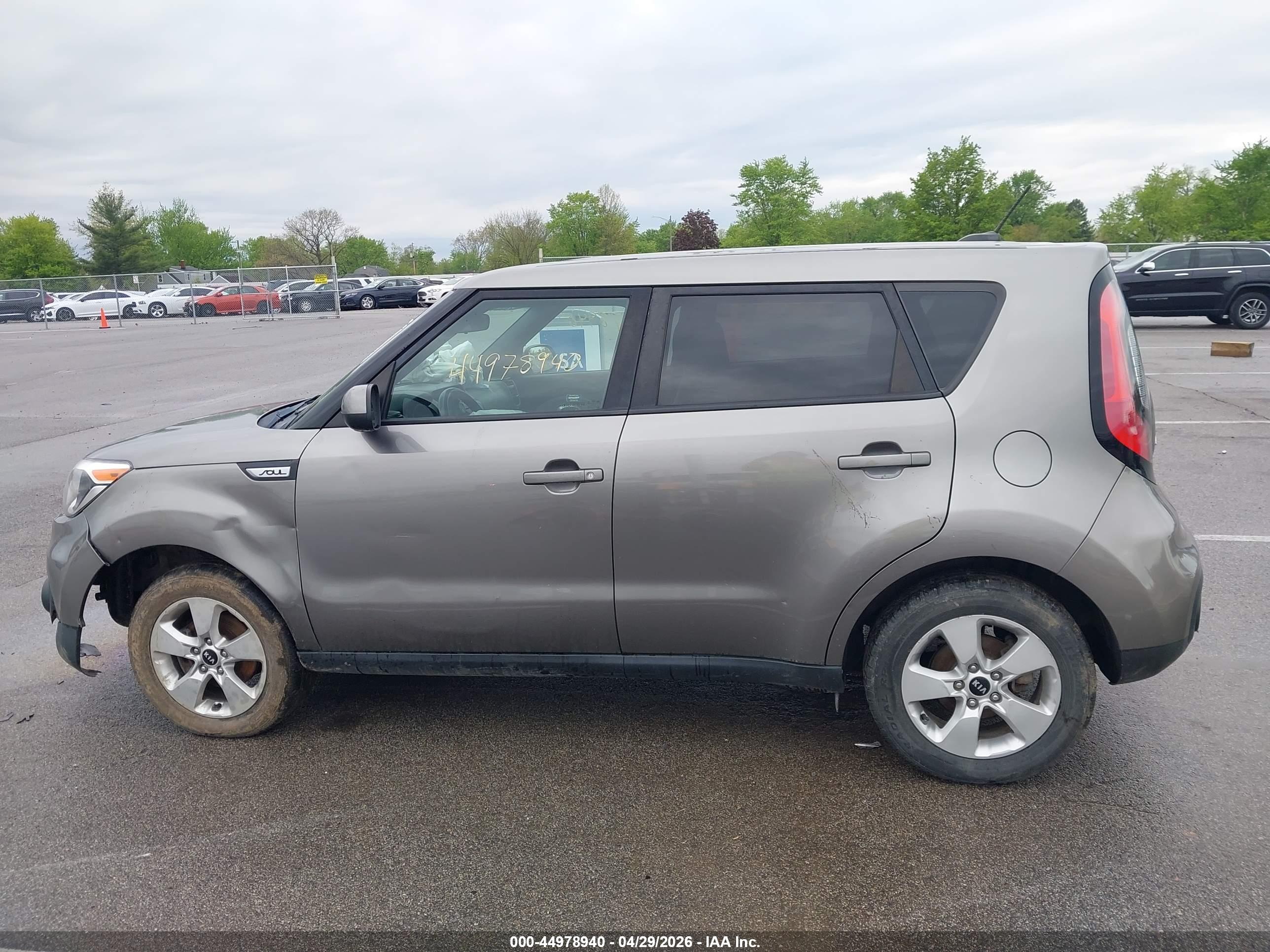 2017 KIA SOUL Base