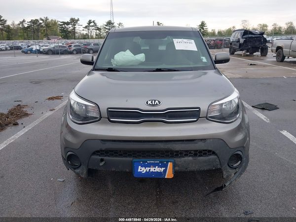 2017 KIA SOUL Base