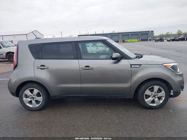 2017 KIA SOUL Base