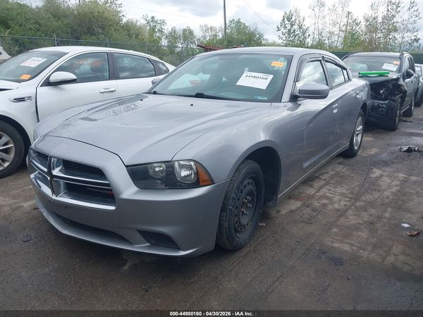 2014 DODGE CHARGER SE