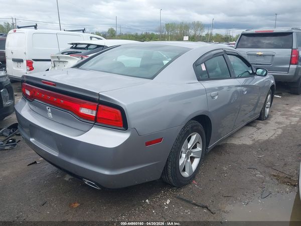 2014 DODGE CHARGER SE