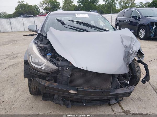 2016 HYUNDAI ELANTRA
