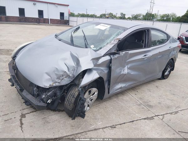 2016 HYUNDAI ELANTRA
