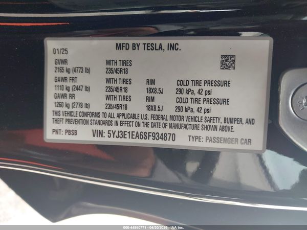 2025 TESLA MODEL 3