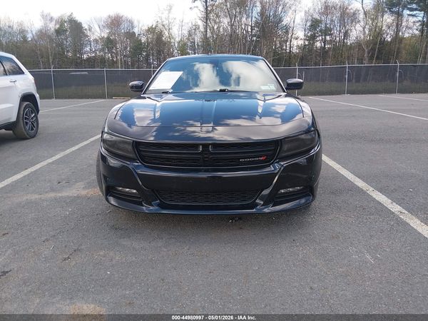 2015 DODGE CHARGER SXT