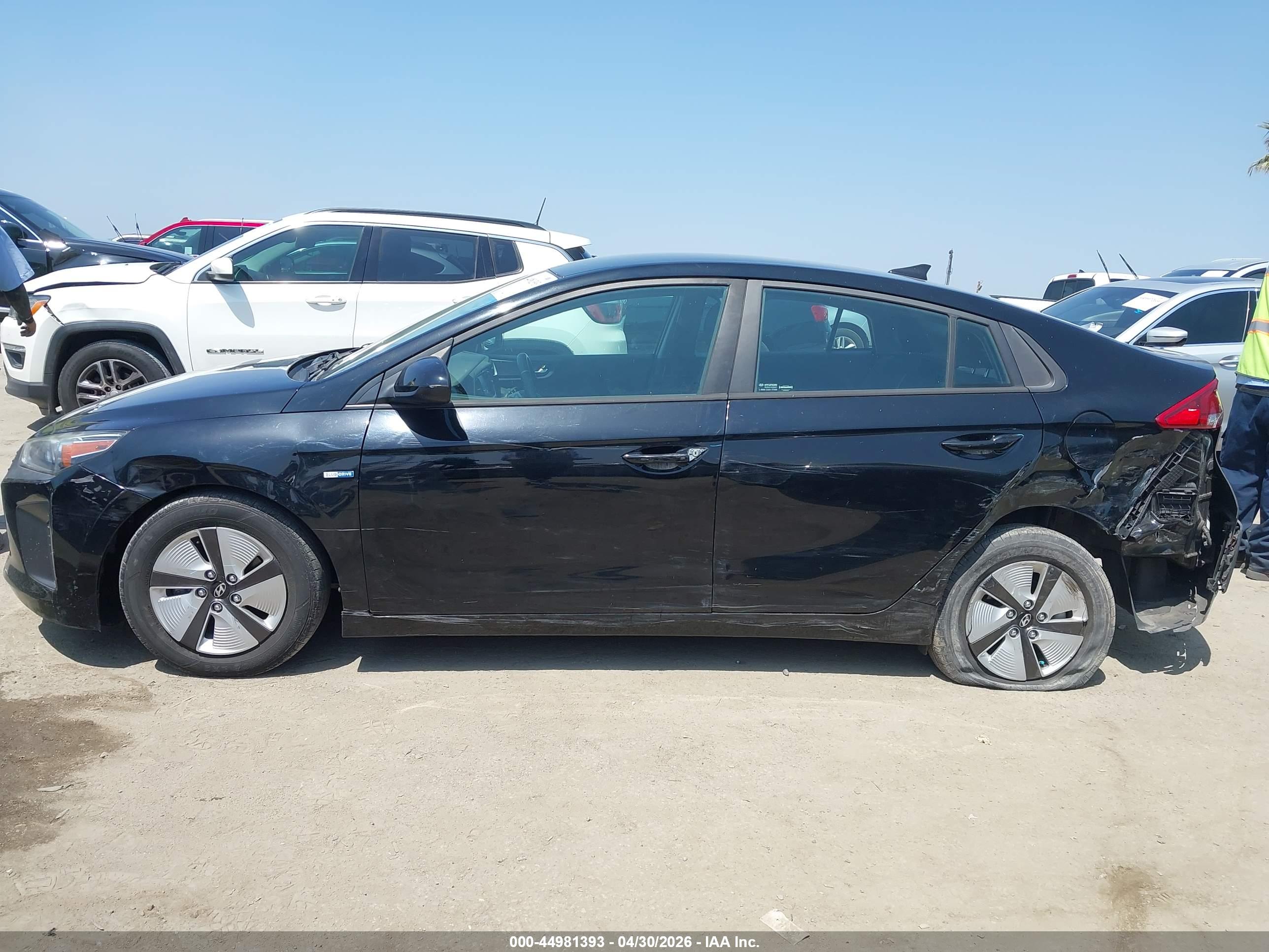 2019 HYUNDAI IONIQ HYBRID BLUE
