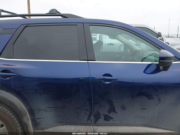 2022 NISSAN PATHFINDER SV 2WD