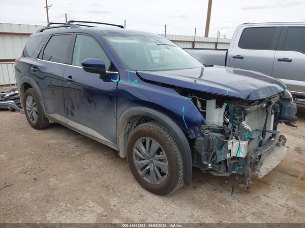 2022 NISSAN PATHFINDER SV 2WD