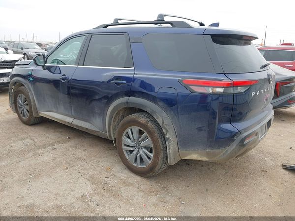 2022 NISSAN PATHFINDER SV 2WD