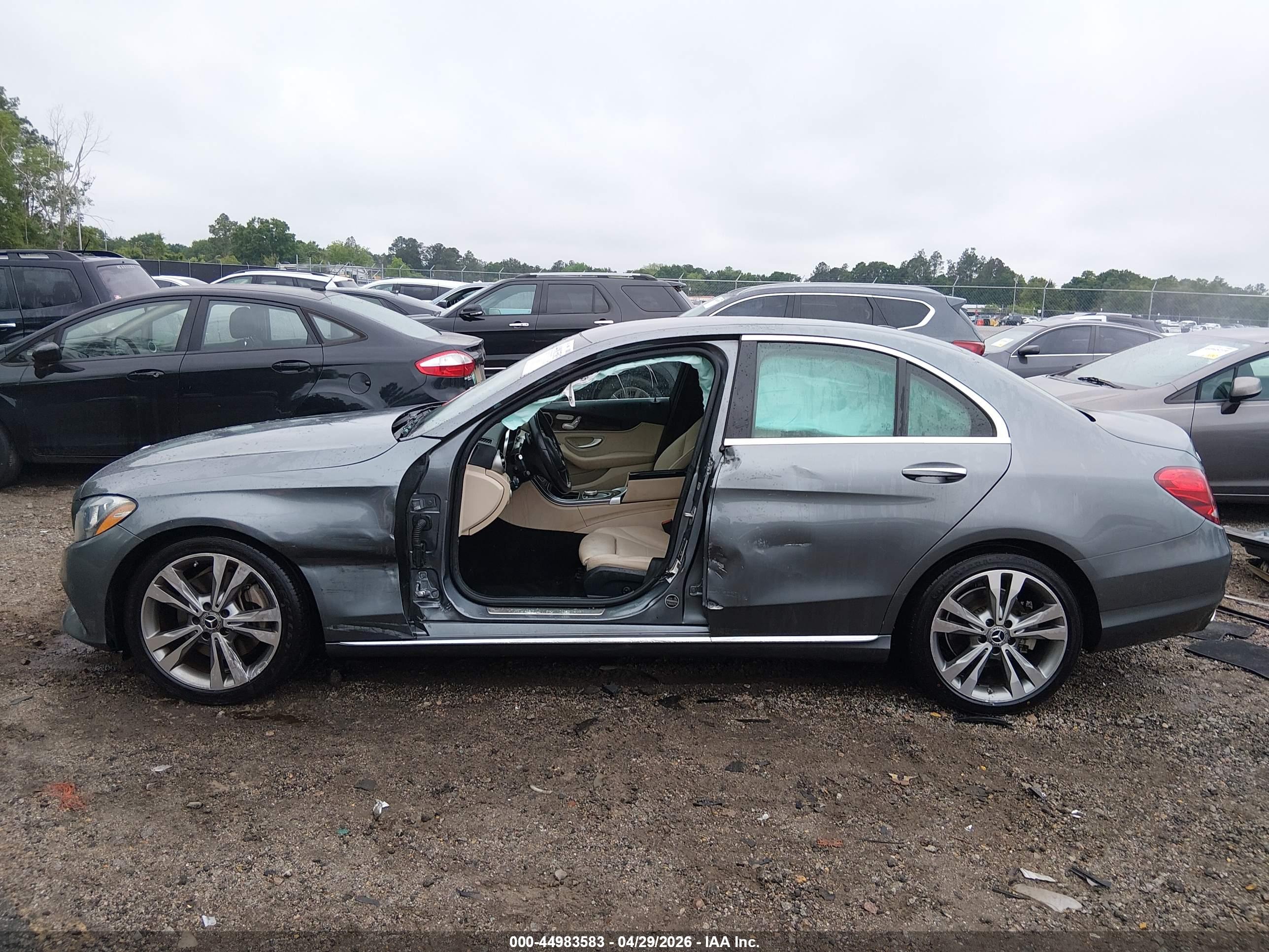 2017 MERCEDES-BENZ C 300 C300