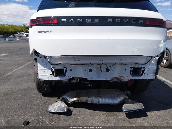 2025 LAND ROVER RANGE ROVER SPORT P360 S