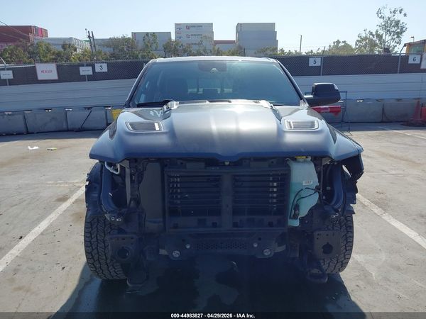 2024 RAM 1500 LARAMIE  4X4 5'7 BOX