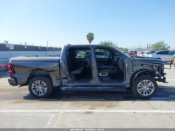2024 RAM 1500 LARAMIE  4X4 5'7 BOX