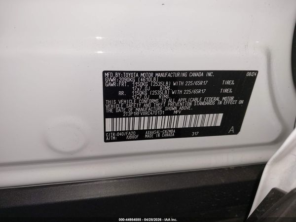 2024 TOYOTA RAV4 XLE