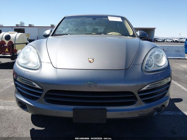 2012 PORSCHE CAYENNE