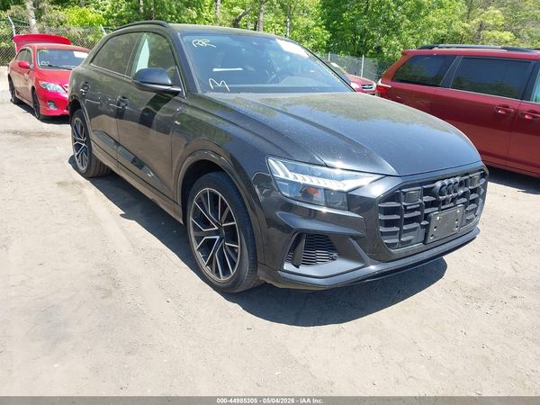 2023 AUDI Q8
