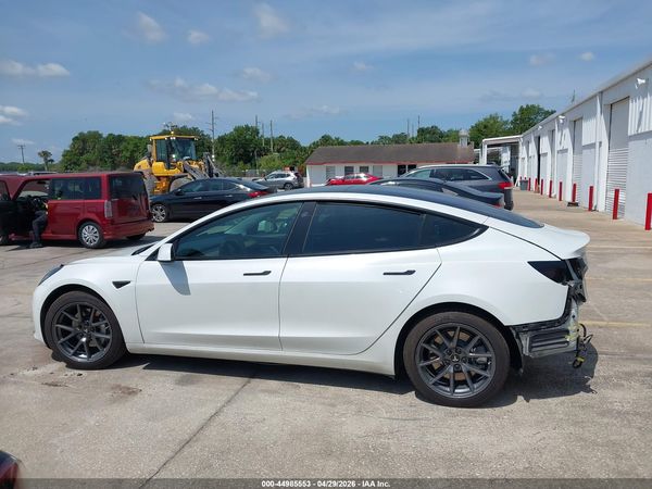 2021 TESLA MODEL 3