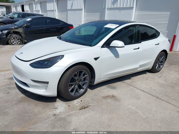 2021 TESLA MODEL 3