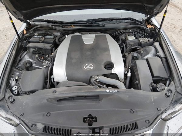 2017 LEXUS IS 300