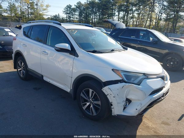 2016 TOYOTA RAV4 XLE