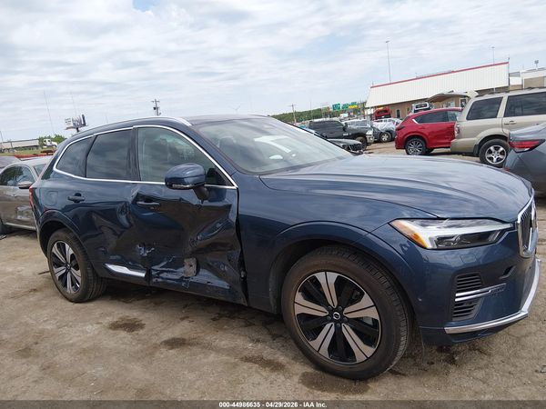 2023 VOLVO XC60 RECHARGE PLUG-IN HYBRID T8 PLUS BRIGHT THEME