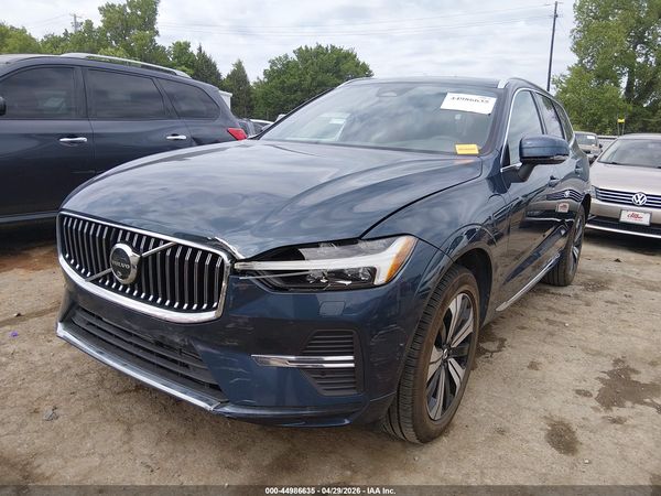 2023 VOLVO XC60 RECHARGE PLUG-IN HYBRID T8 PLUS BRIGHT THEME