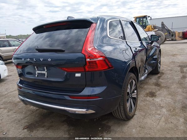 2023 VOLVO XC60 RECHARGE PLUG-IN HYBRID T8 PLUS BRIGHT THEME