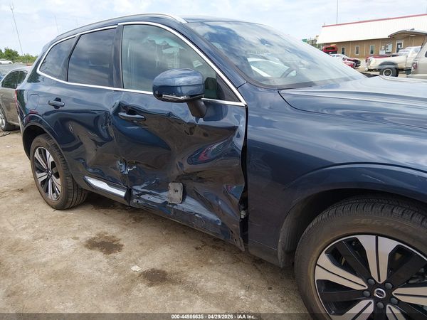 2023 VOLVO XC60 RECHARGE PLUG-IN HYBRID T8 PLUS BRIGHT THEME