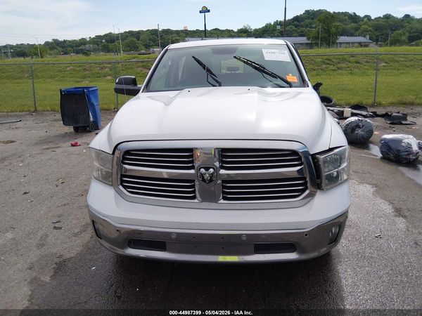 2017 RAM 1500 LONE STAR  4X4 5'7 BOX
