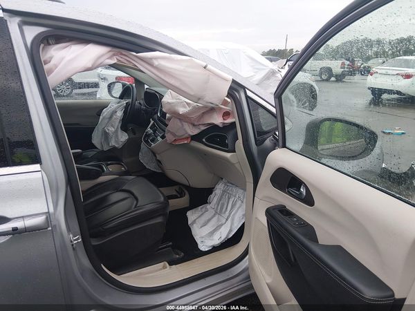 2021 CHRYSLER VOYAGER LXI — I5