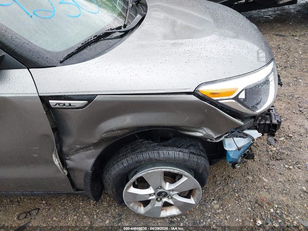 2017 KIA SOUL Base