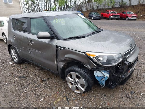 2017 KIA SOUL Base