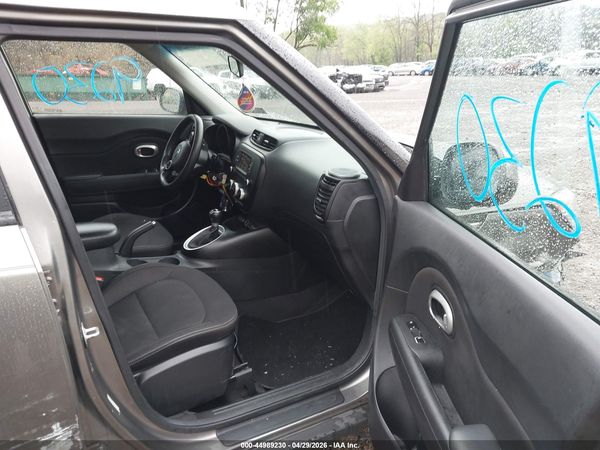 2017 KIA SOUL Base