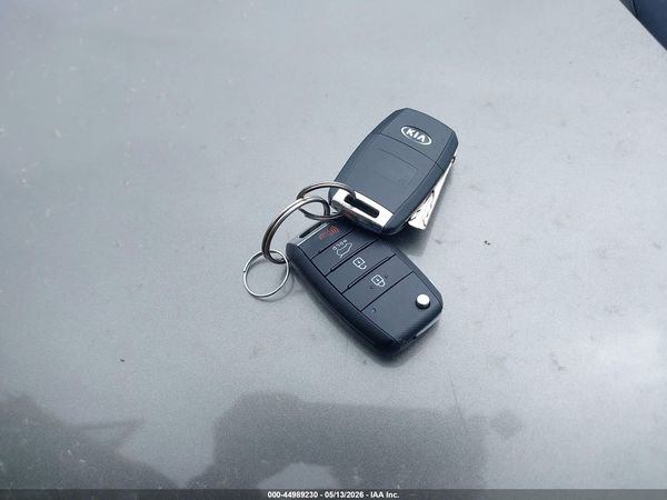 2017 KIA SOUL Base