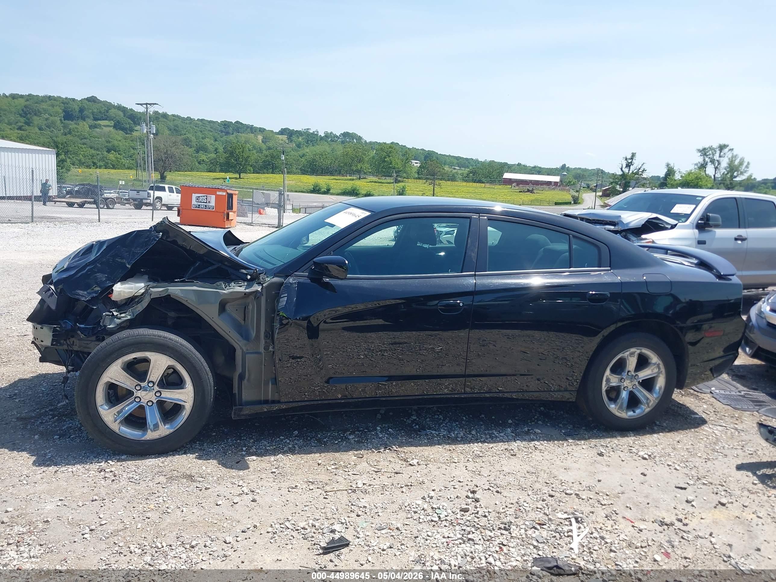 2014 DODGE CHARGER SE