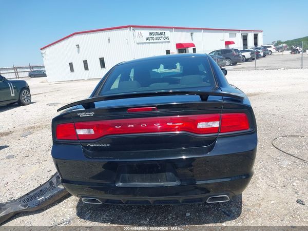 2014 DODGE CHARGER SE