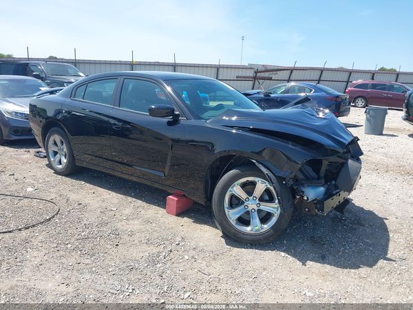 2014 DODGE CHARGER SE