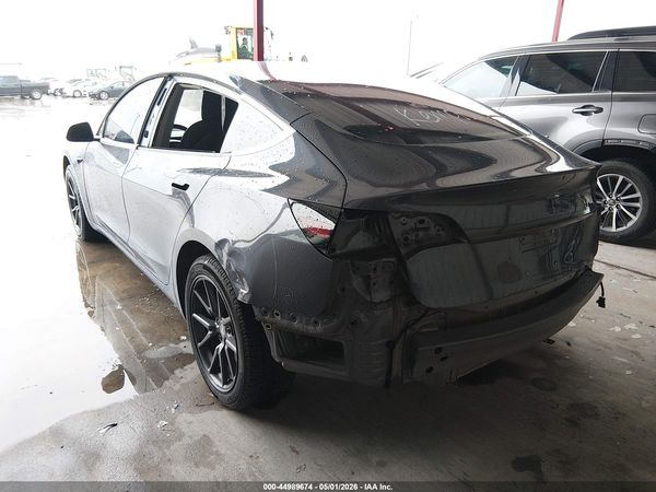 2018 TESLA MODEL 3 LONG RANGE/MID RANGE
