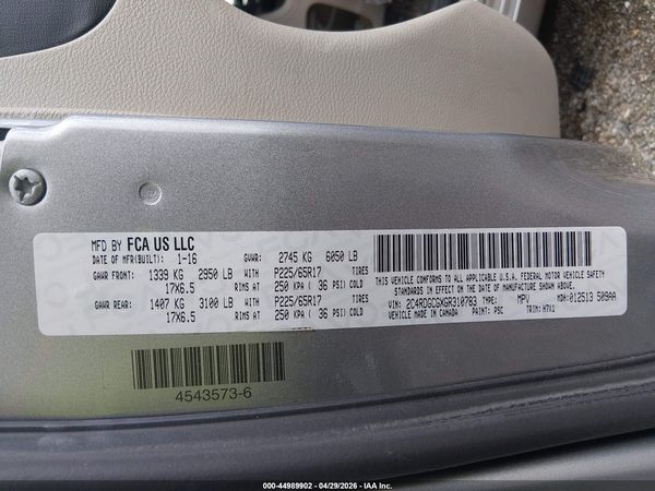 2016 DODGE GRAND CARAVAN SXT — I9