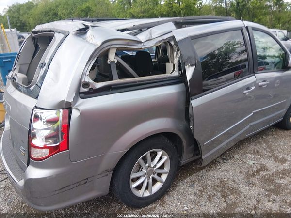 2016 DODGE GRAND CARAVAN SXT — I152