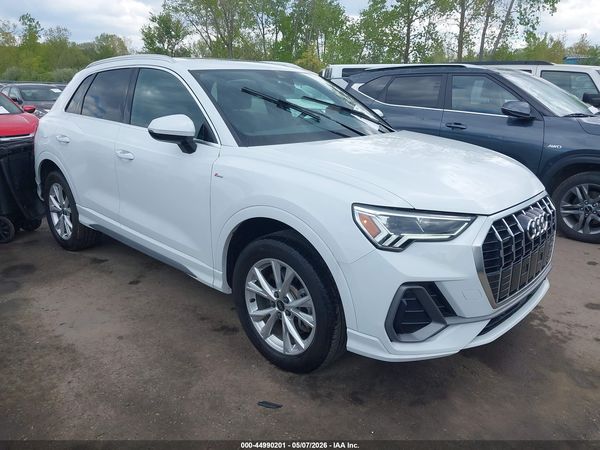 2024 AUDI Q3