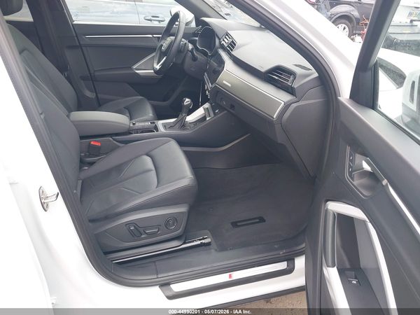 2024 AUDI Q3