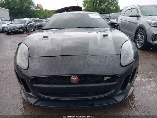 2016 JAGUAR F-TYPE R