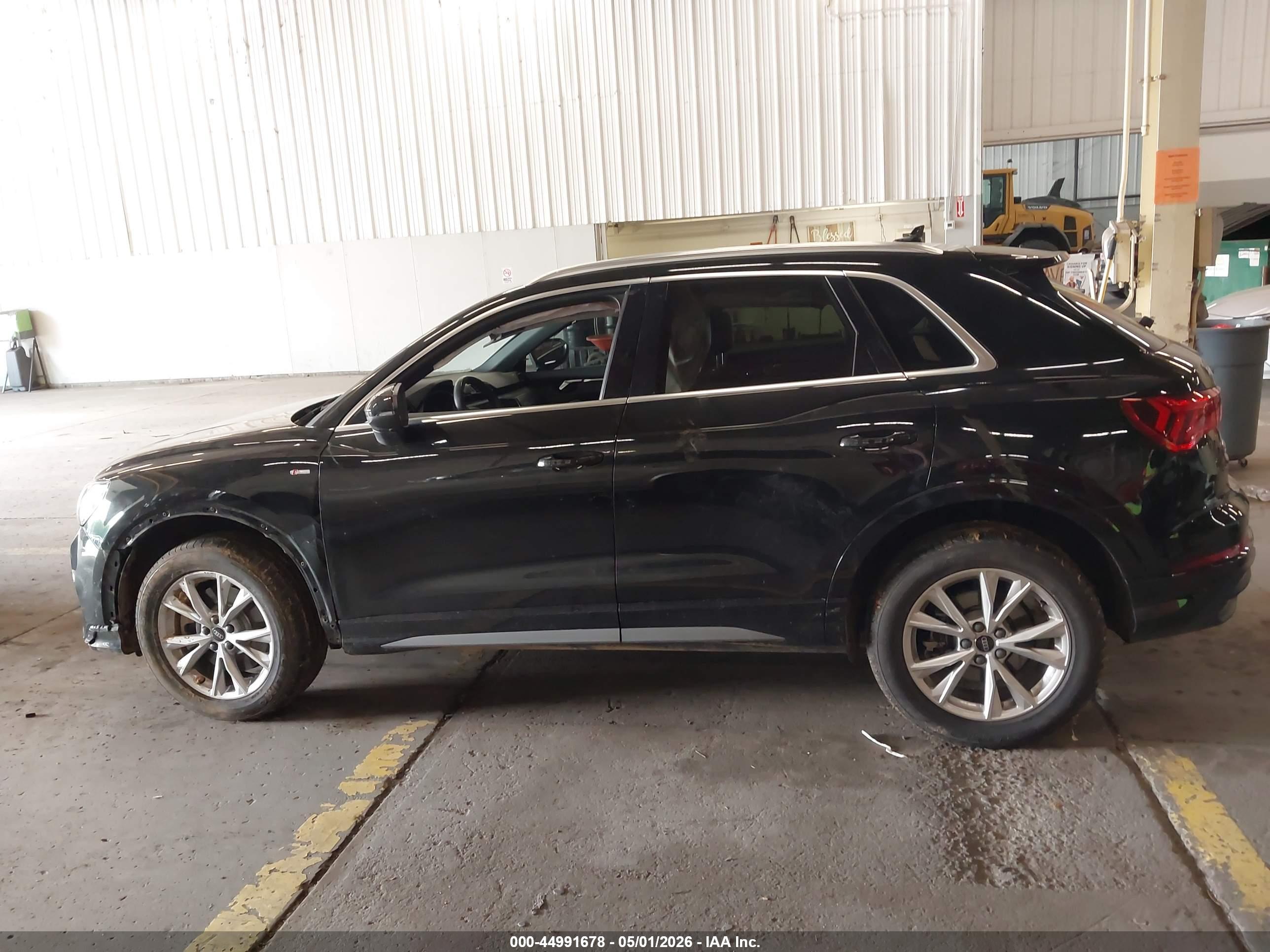 2024 AUDI Q3