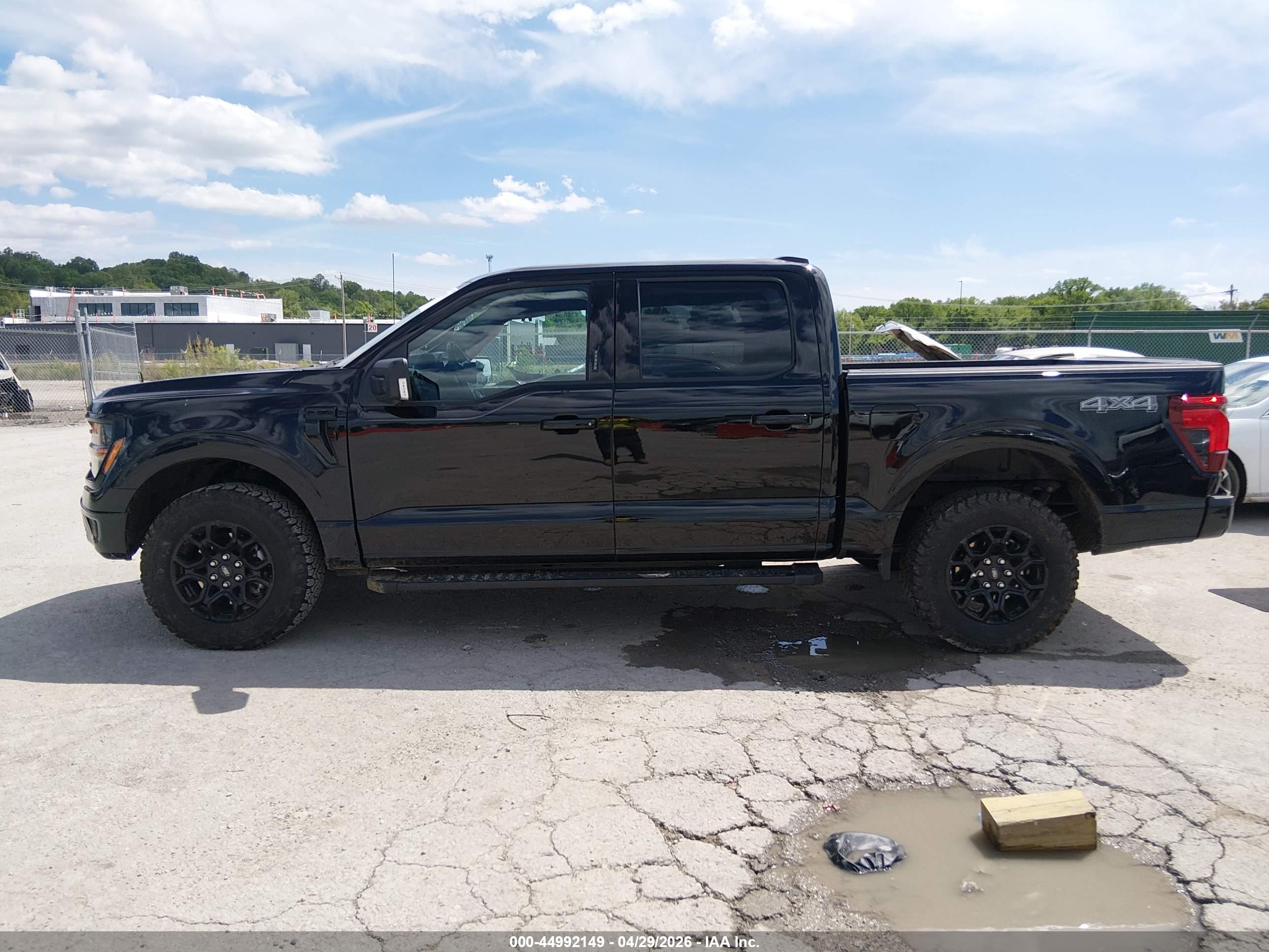 2024 FORD F-150 XLT