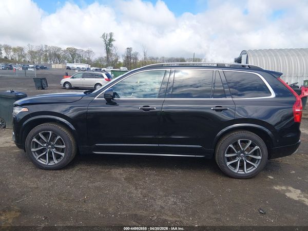 2017 VOLVO XC90 T6 MOMENTUM