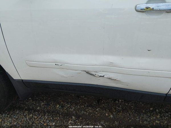 2015 CHEVROLET TRAVERSE 1LT — I6