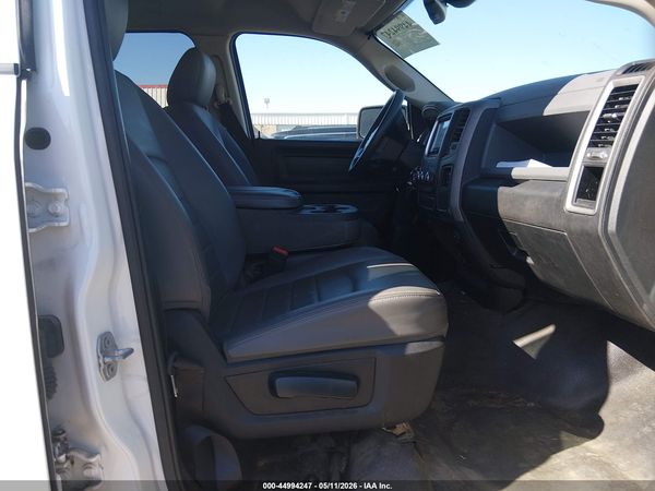 2020 RAM 1500 CLASSIC TRADESMAN  4X2 6'4 BOX
