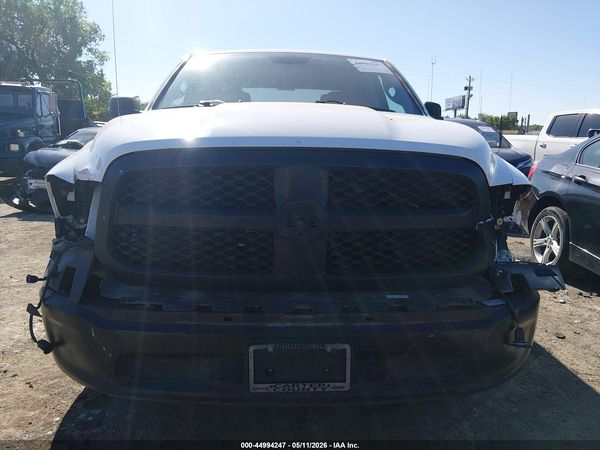 2020 RAM 1500 CLASSIC TRADESMAN  4X2 6'4 BOX